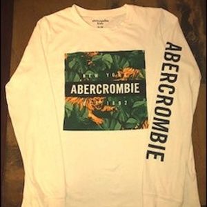 Boys Abercrombie & Fitch13/14 Long Sleeve T-Shirt